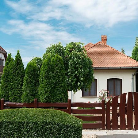 Hajdu Apartman 2. Hajdúszoboszló Exterior foto